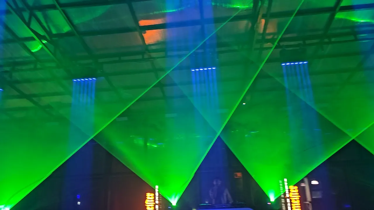 Beam Show 11