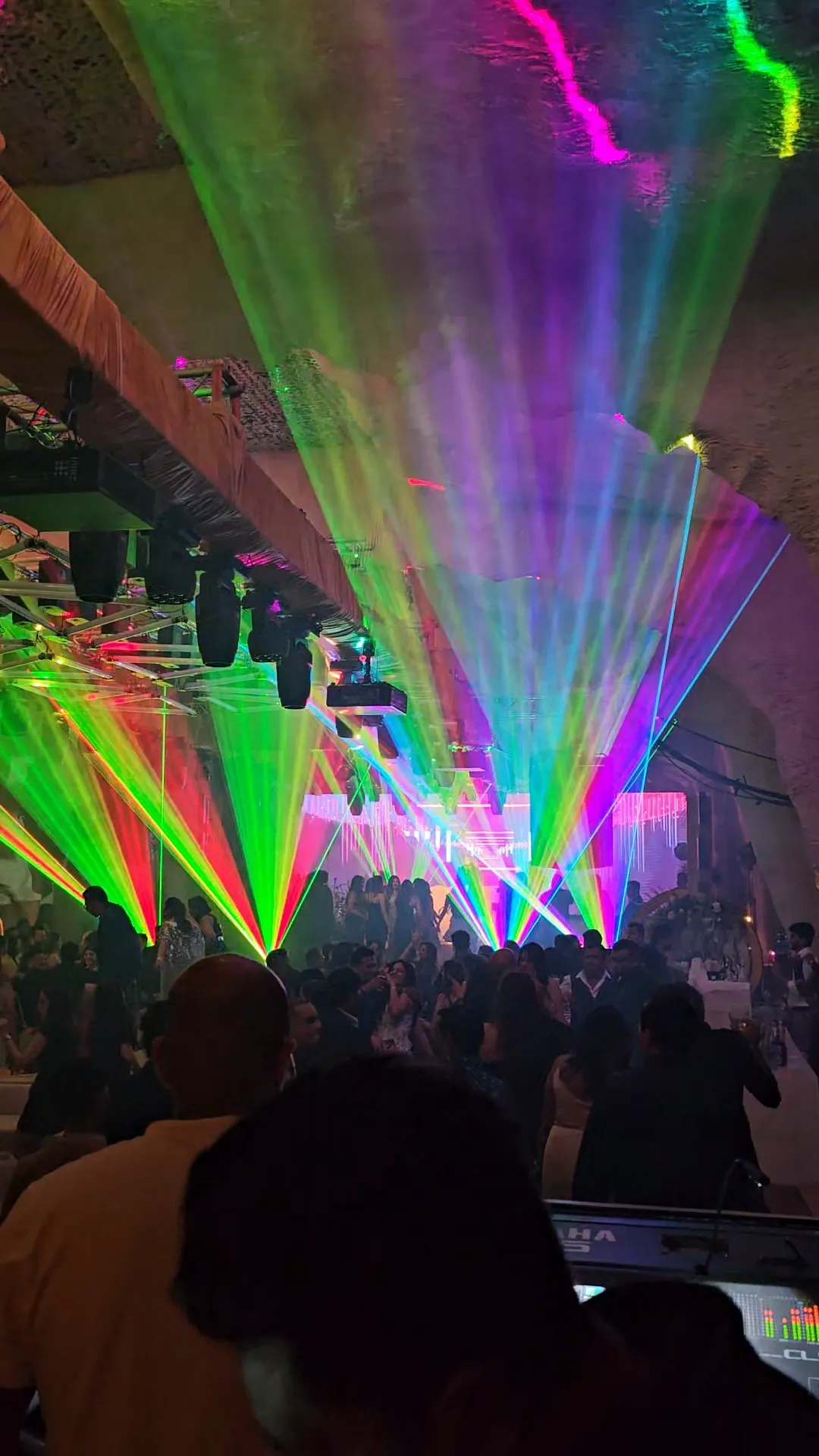 Beam Show 14