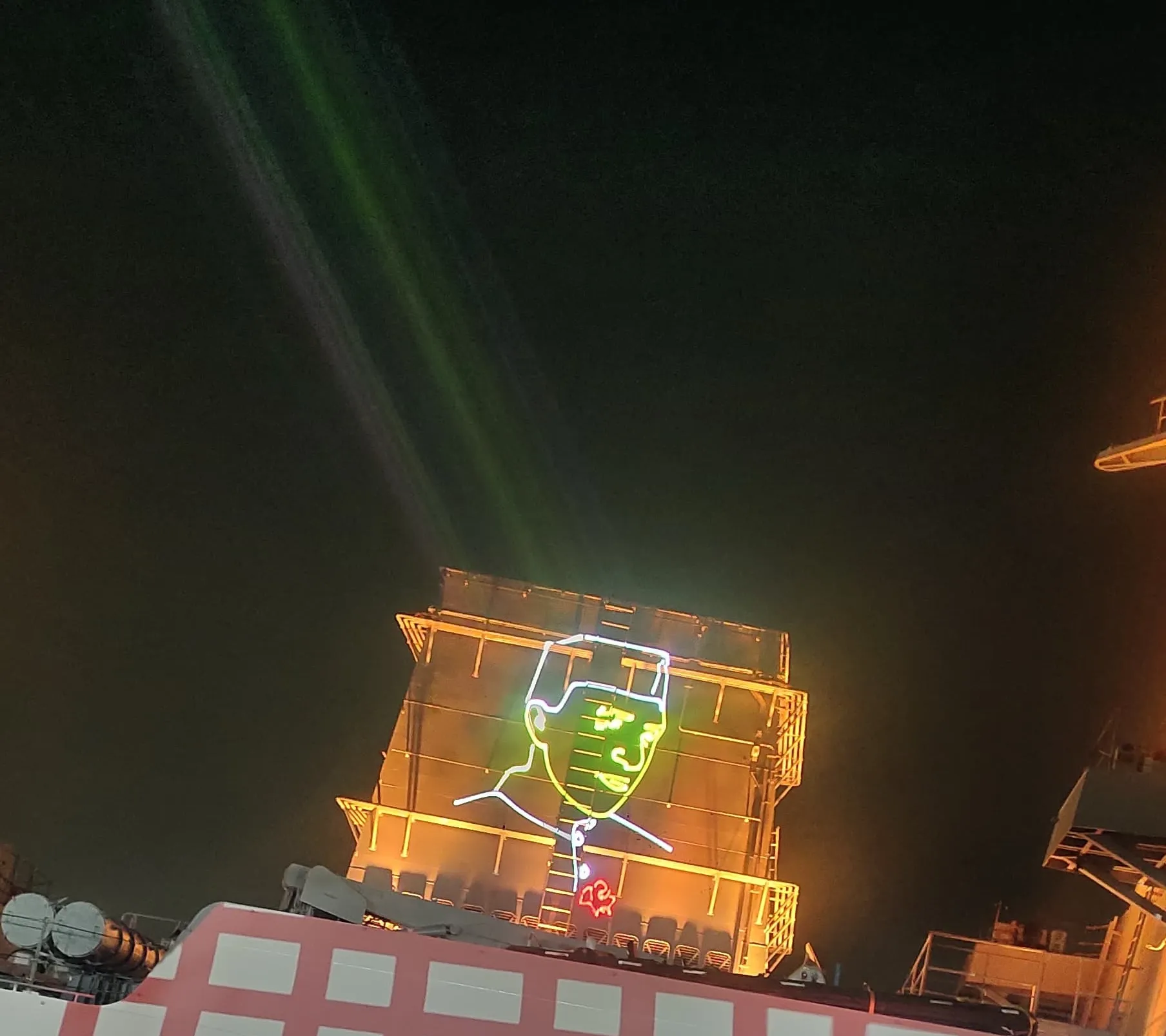 Beam Show 15